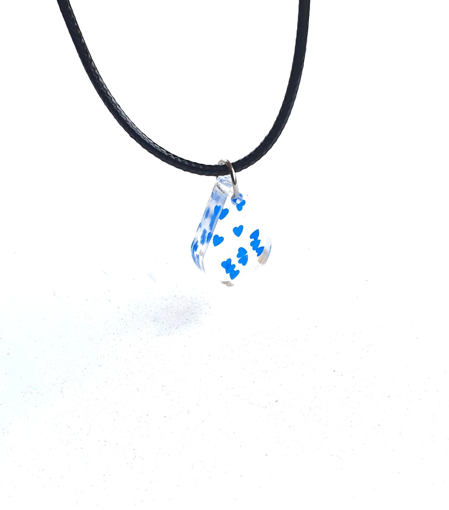 The drop hearty pendant necklace (1)