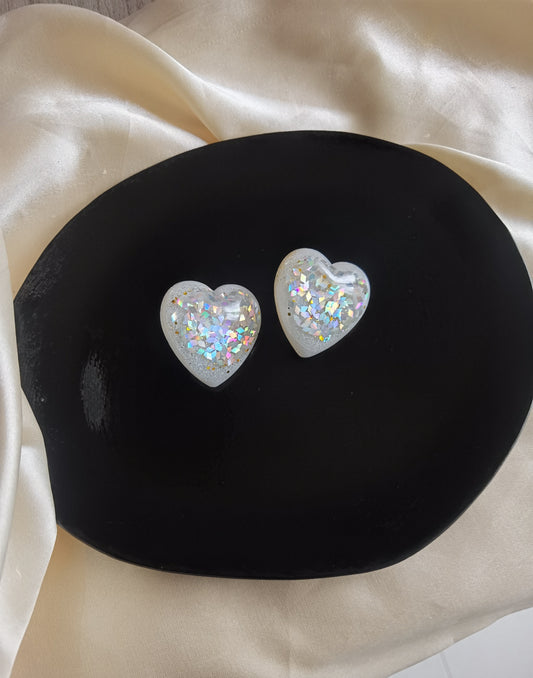 Glitter heart-shaped earrings